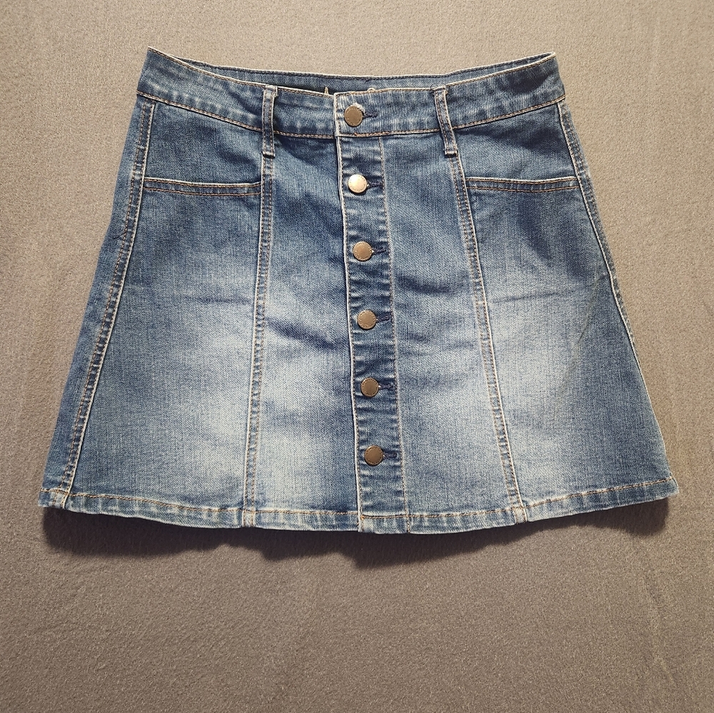 American Rag Skirt Juniors Size 7 Blue Buttons & Pockets